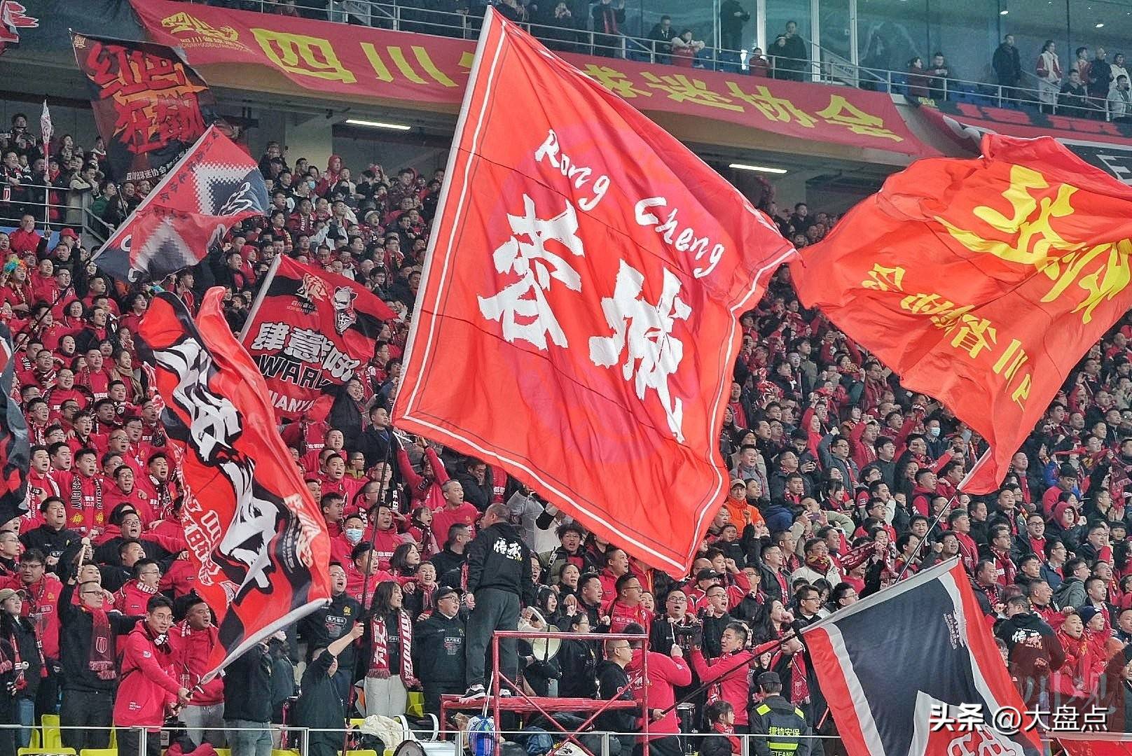 包含国内足球盛事中一场令人热血沸腾的比赛即将上演的词条 包含国内足球盛事中一场令人热血沸腾的比赛即将上演的词条