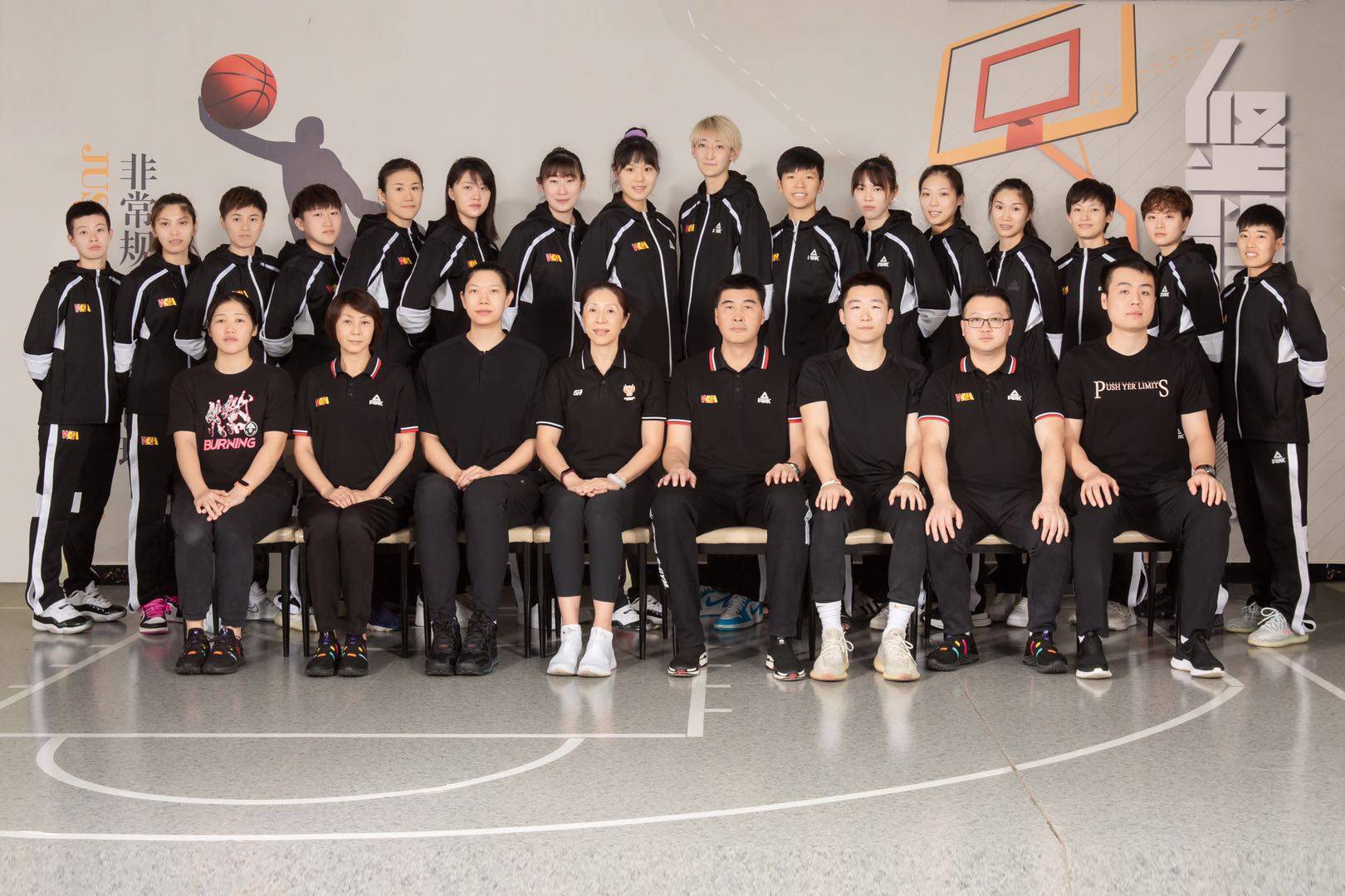 内蒙古队战胜云南，提前晋级季后赛的简单介绍