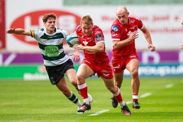 半岛体育直播-包含汉堡队更替主帅，盼望新局势的词条