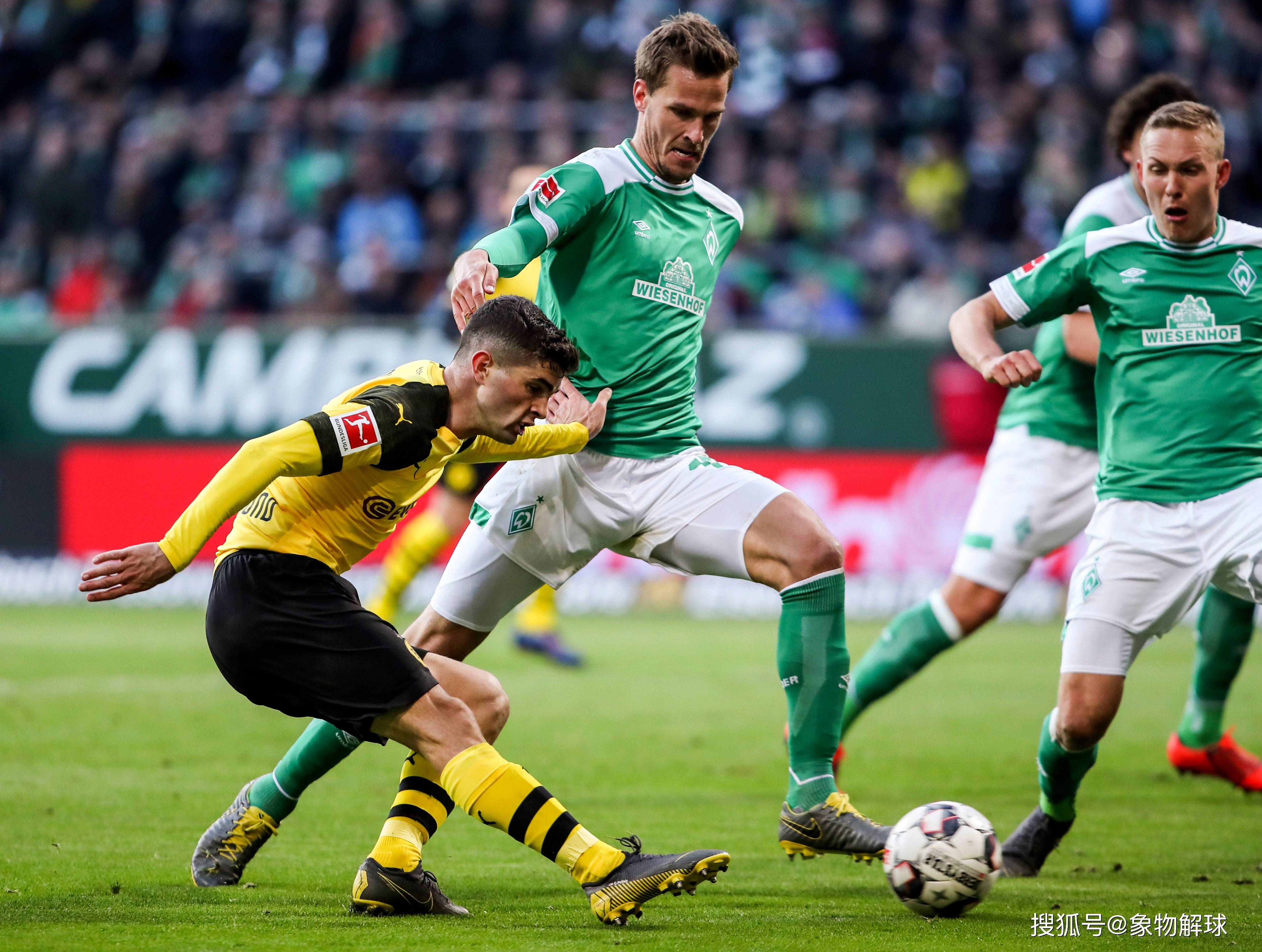 多特蒙德主场击败柏林赫塔,提前赢得德甲联赛冠军的简单介绍 多特蒙德主场击败柏林赫塔,提前赢得德甲联赛冠军的简单介绍