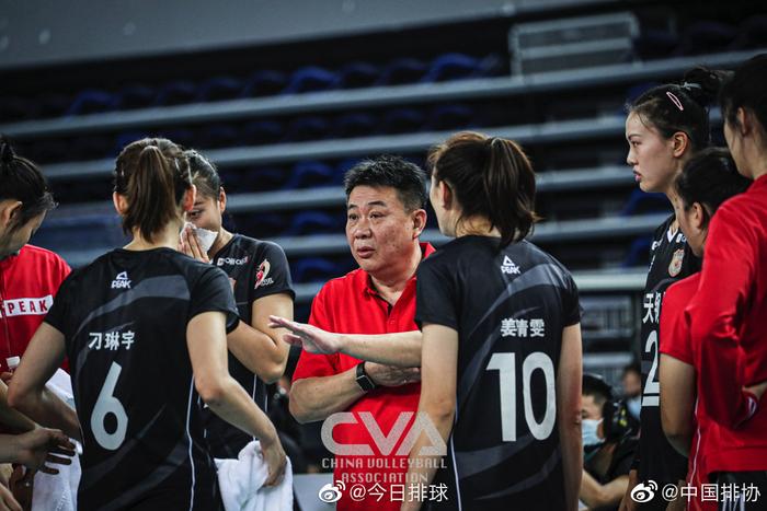 半岛体育中国官网-关于河内江苏进攻猛烈，完胜对手迎来三连胜的信息