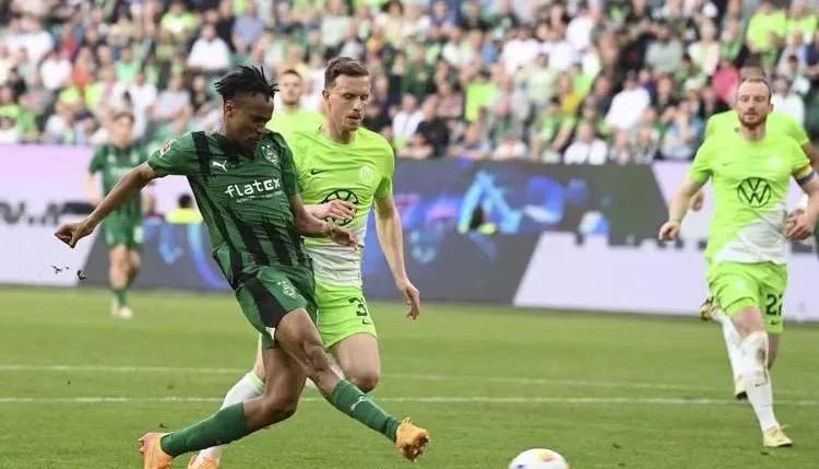 半岛体育视频-多特蒙德大胜对手，展现出色状态