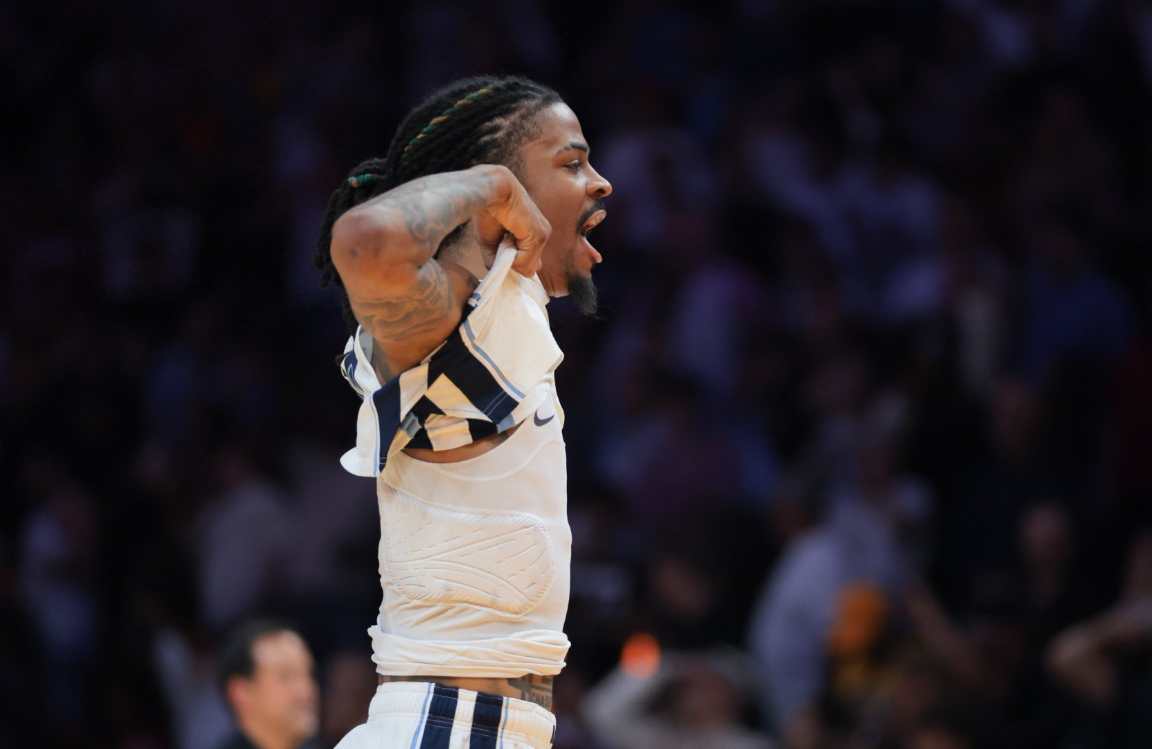 半岛体育入口-包含灰熊客场绝杀快船，实力有所突破的词条