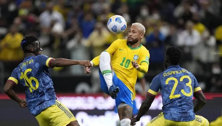 欧洲足球赛事掀起狂欢热潮，球队实力初现的简单介绍